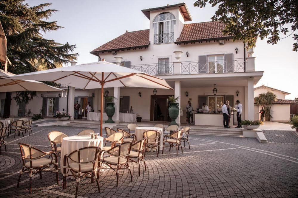 Villa Strampelli Pomezia Exterior photo